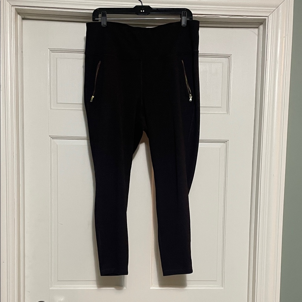 Old Navy Fashion leggings with front zipper pockets